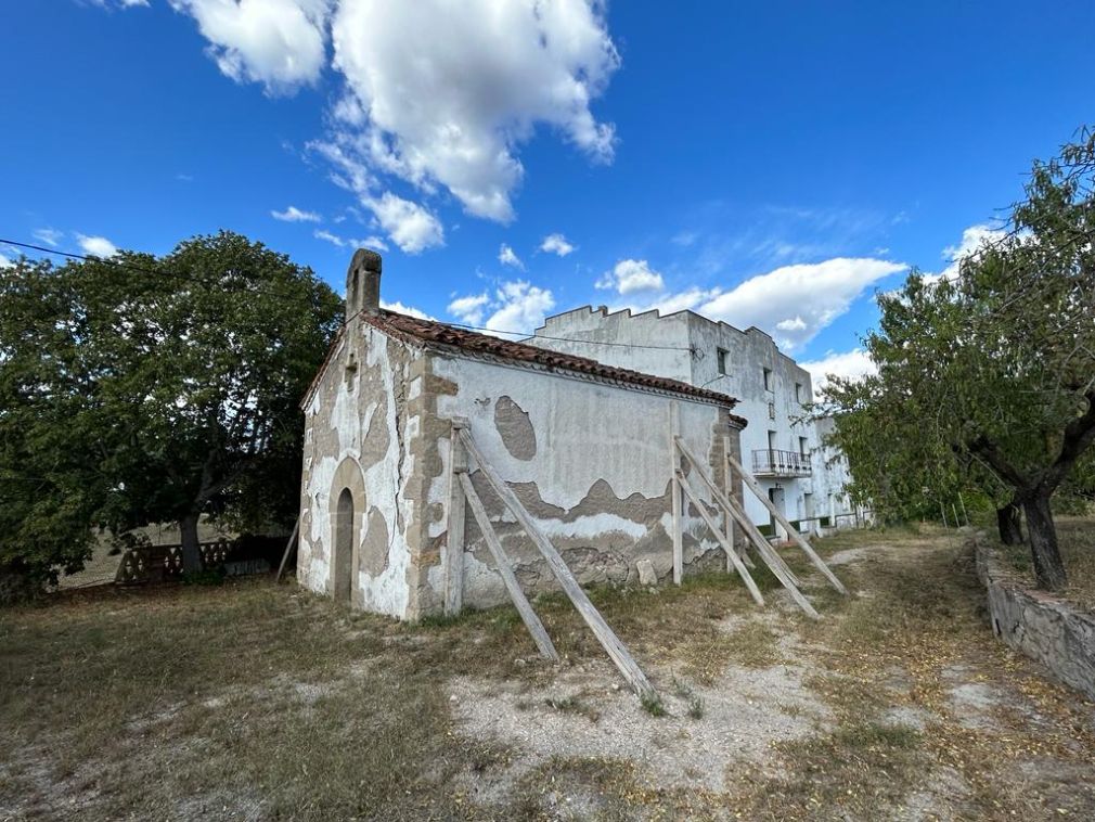 L’Ajuntament d’Òdena signa un conveni per a la rehabilitació de l’Ermita de Sant Bernabé