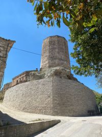 Finalitzen les obres per consolidar la torre del Castell d’Òdena