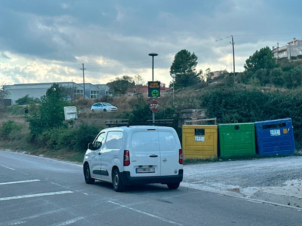 El 80,7% dels vehicles que circulen per l’entrada de la carretera de Manresa d’Òdena superen la velocitat permesa